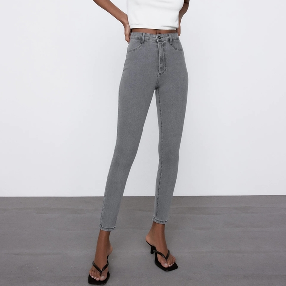 Zara High Rise Super Elastic Jeggings 